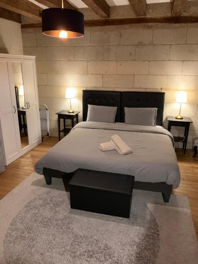 Appartement dans Immeuble 15 éme Siècles Vieux Tours Exterior foto